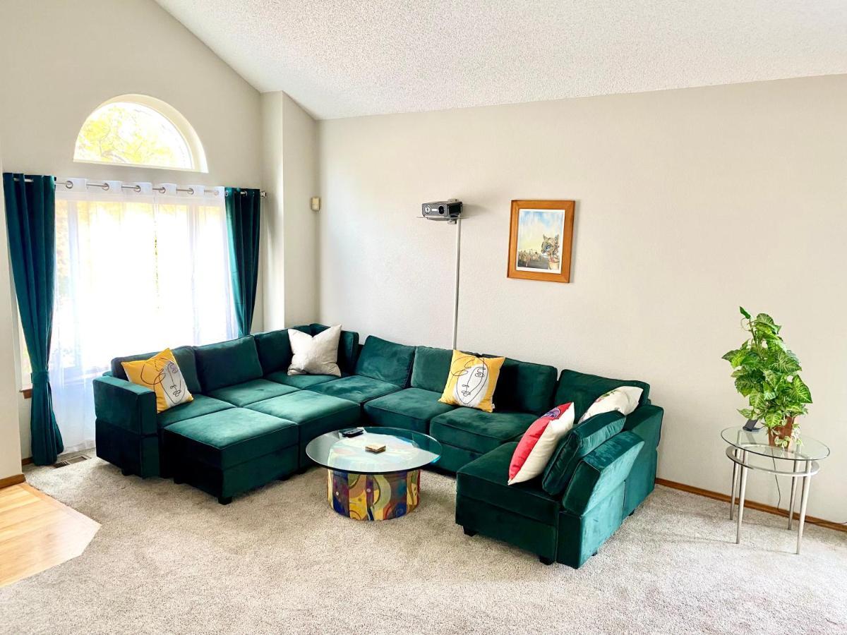 Artsy Home Close To Usafa With Fireplace And Patio Colorado Springs Exterior foto