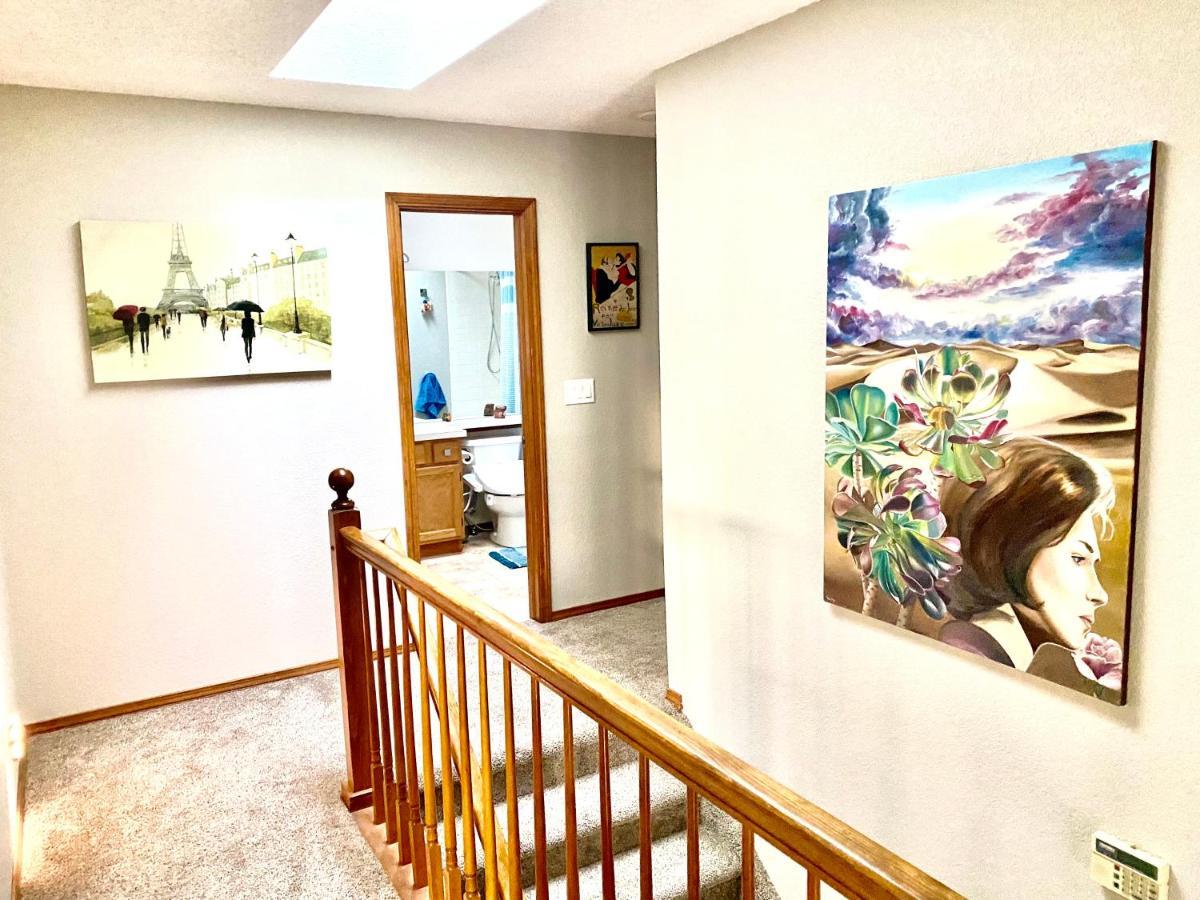 Artsy Home Close To Usafa With Fireplace And Patio Colorado Springs Exterior foto