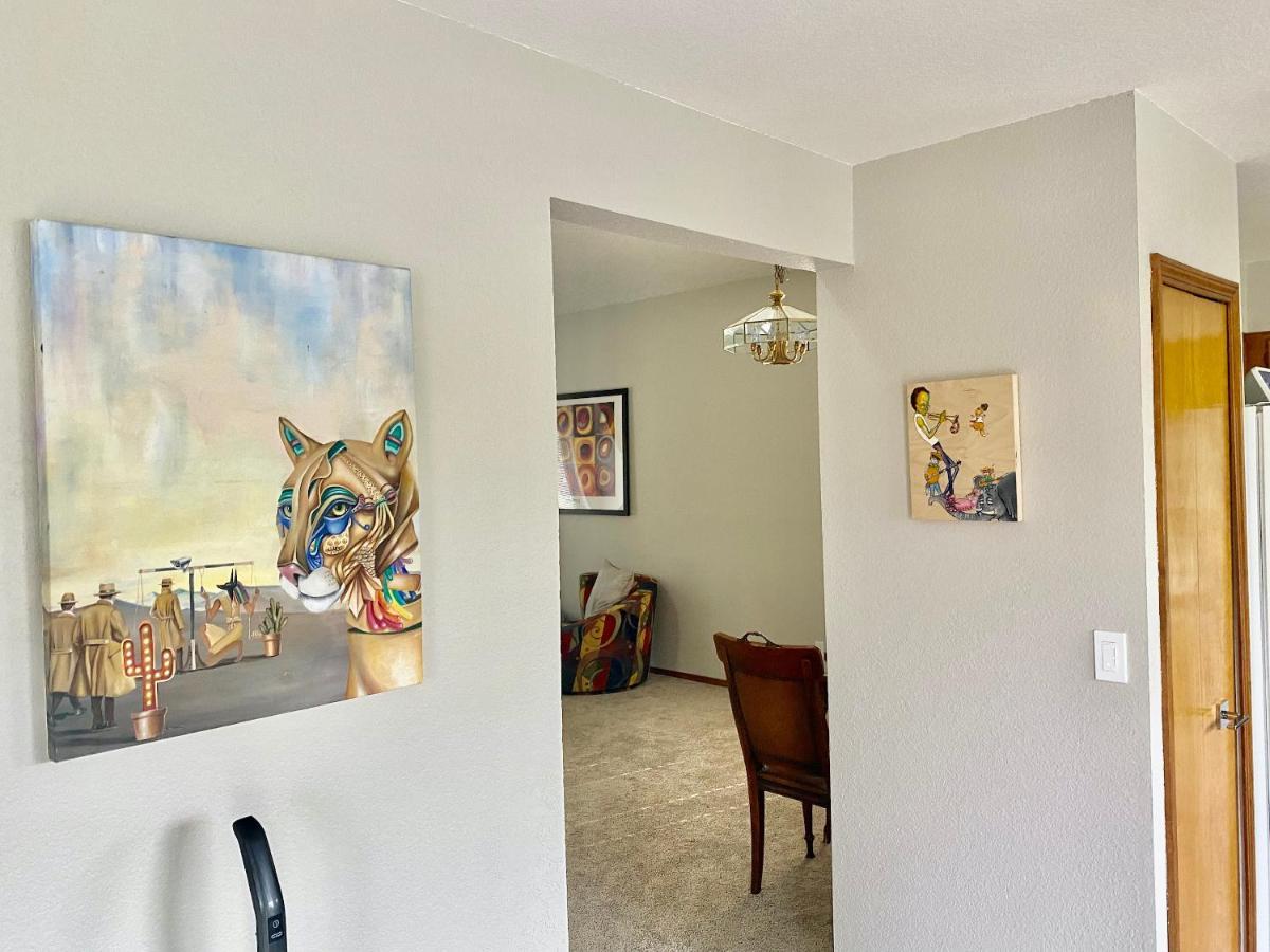 Artsy Home Close To Usafa With Fireplace And Patio Colorado Springs Exterior foto